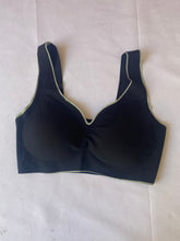 Load image into Gallery viewer, WE·LOLA Underwear Women's Wire-free Lifting Full Cup Bra