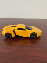 Load image into Gallery viewer, wakidong Toy Vehicles Model Birthday Gifts for Children and Adults