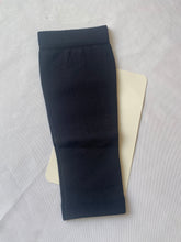 Load image into Gallery viewer, Aiyihealth Compression stockings Unisex footless calf compression sleeves provide leg support for runners and relieve shin splint pain.