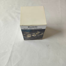 Load image into Gallery viewer, Bosktie Dried edible mushrooms Organic dried shiitake mushrooms