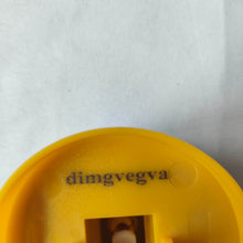 Load image into Gallery viewer, dimgvegva Toy for pets Super bouncy ball dog toy - Medium bouncy ball