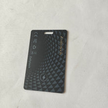 Load image into Gallery viewer, Zoilytech electronic devices for locating and tracking Attach to handbags, keys, backpacks, and more using Features Bluetooth technology for short-range searching and the Find My/Find Hub network for long-distance positioning