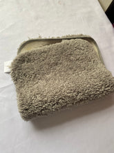 Load image into Gallery viewer, Borseny  Anti-slip floor mats Easy to clean, low-profile and durable, suitable for use at entrances, indoors/outdoors.
