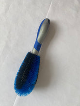 Load image into Gallery viewer, Sximene Automobile wheel cleaning brushes Easy-to-reach wheel and rim detail brush, long soft bristles, car tire brush
