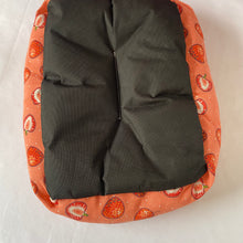 Load image into Gallery viewer, shnevergos Cat beds Suitable for Puppies and Kittens Curling Bed, Non-Slip Bottom, Small Size
