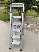 Load image into Gallery viewer, KEZHITU Step ladders made of metal Sturdy steel step stool with safety lock, handrails, and wide, non-slip treads.
