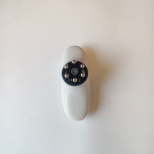 Load image into Gallery viewer, Tranvess  Neck and shoulder massager Relieves pain, relaxes muscles, an ideal Valentine's Day gift.
