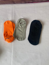 Load image into Gallery viewer, Heelograph Non-slip socks	 3-pack of women's Pilates anti-slip socks with anti-slip particles
