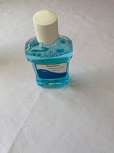 Load image into Gallery viewer, Neraxiva Medicated anti-cavity dental rinses Green mint flavor, softens plaque before brushing.
