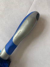 Load image into Gallery viewer, Loyiikas Automobile wheel cleaning brushes Car wheel brush, non-metallic material, blue.
