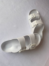 Load image into Gallery viewer, Openview Sandals and beach shoes Lightweight, thick-soled foam slippers with arch support
