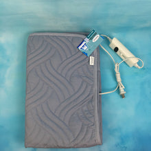Load image into Gallery viewer, Barleyear Blankets, electric, for medical purposes Ultra-comfortable electric blanket—features 4 temperature settings and is machine-washable
