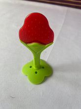 Load image into Gallery viewer, KKTU Teethers Baby teething toys, BPA-free, made of natural organic materials.

