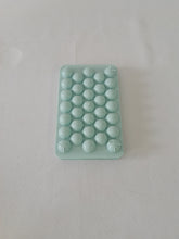 Load image into Gallery viewer, SuKoiNei Ice Tray Round ice tray with lid, suitable for refrigerator

