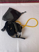 Load image into Gallery viewer, Vopace FITNESS Fitness equipment, i.e. straps fixed to the door Suspension trainer, bodyweight training belt, suitable for full-body workouts at home.

