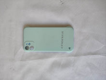 Load image into Gallery viewer, CFMSFKEJI Cases for mobile phones Drop protection, non-slip frosted texture

