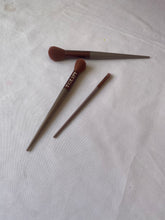 Load image into Gallery viewer, TGLIPI Cosmetic brushes High-grade synthetic fiber foundation brush, loose powder brush
