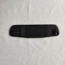Load image into Gallery viewer, Hossbos Car video recorders Front-facing dashcam, WiFi-enabled car dashcam with app and night vision function.
