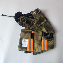 Load image into Gallery viewer, Burenl Armor  Protective body armor for dogs，Designed specifically for medium to large dogs; features bite-proof and puncture-resistant properties.
